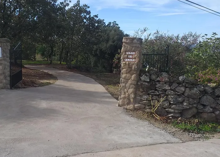 El Majano * Montánchez